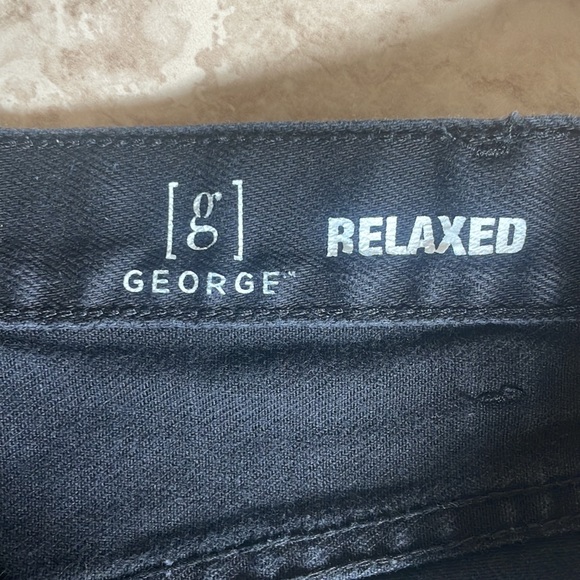 George black jeans 38x34 - Picture 2 of 4
